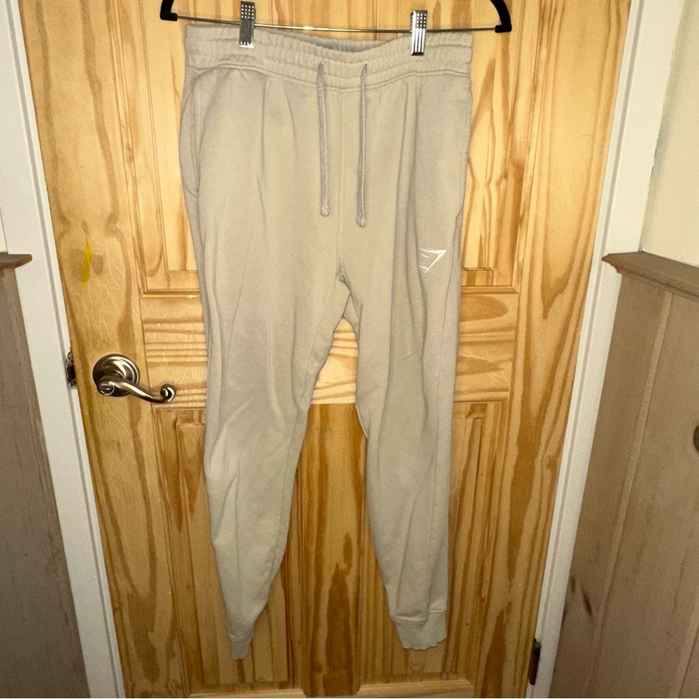 Gym shark Beige Jogger Sweatpants size Small